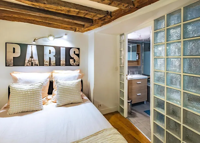 アパート 6 Guests Charme Opera De パリ