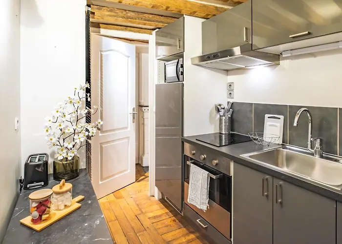 アパート 6 Guests Charme Opera De